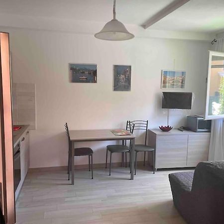 Appartamento Casa Petros Trebiano Esterno foto